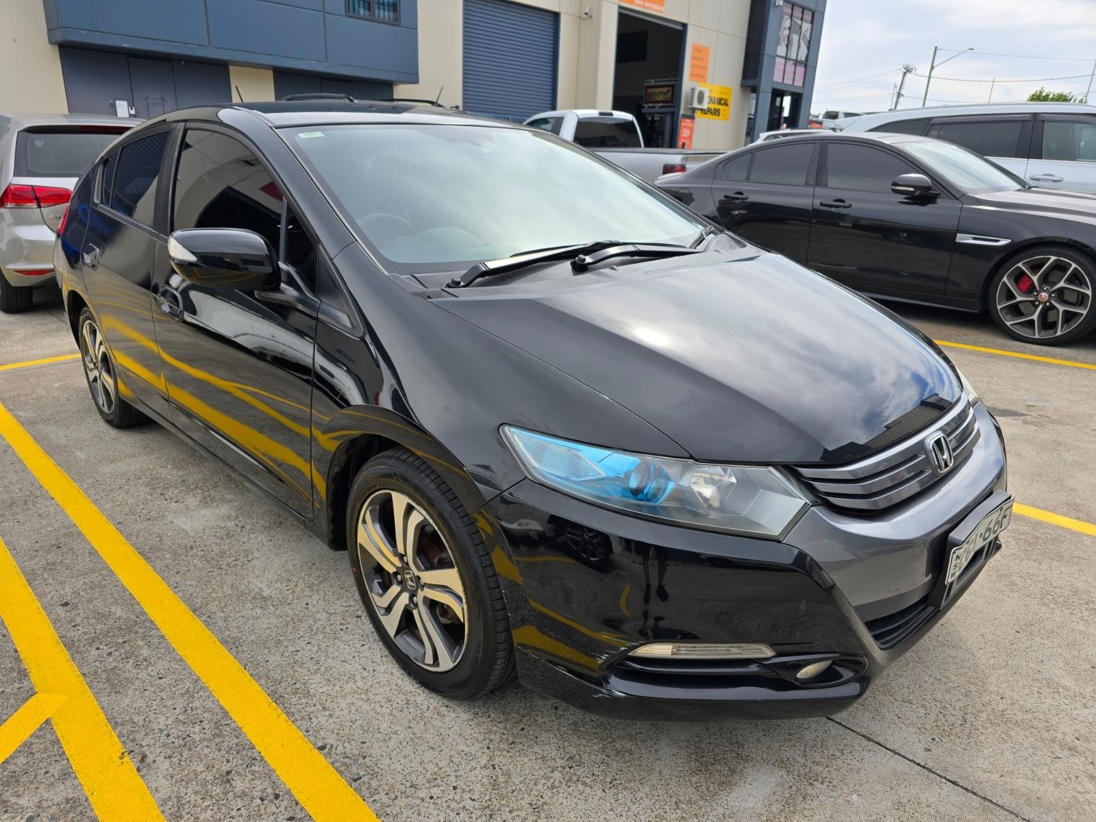 HONDA INSIGHT HATCHBACK 2012