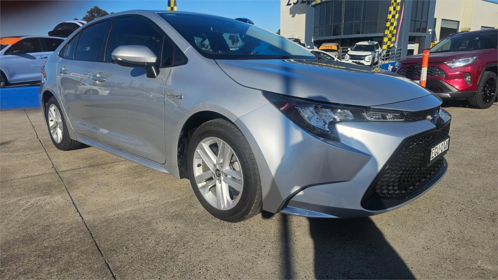 TOYOTA COROLLA HYBRID SEDAN 2019